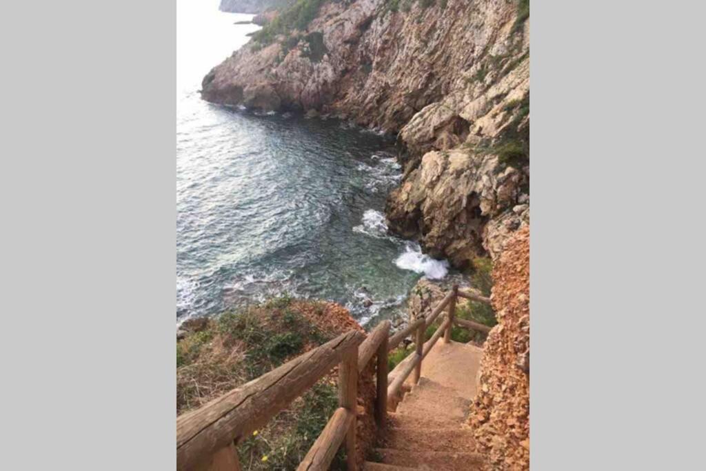 Estudio En Denia Con Piscina Y Wifi Privada, A 100 M Del Mar 외부 사진