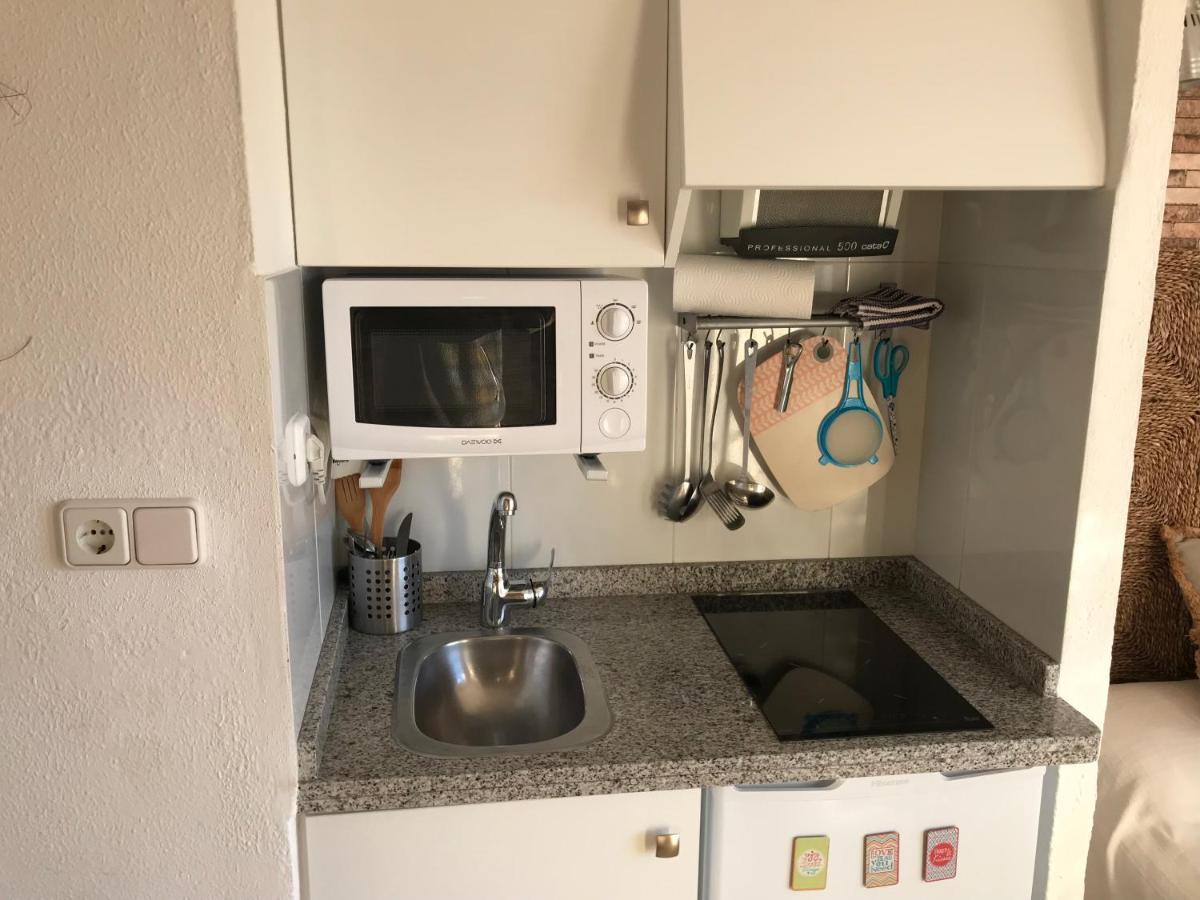 Estudio En Denia Con Piscina Y Wifi Privada, A 100 M Del Mar 외부 사진