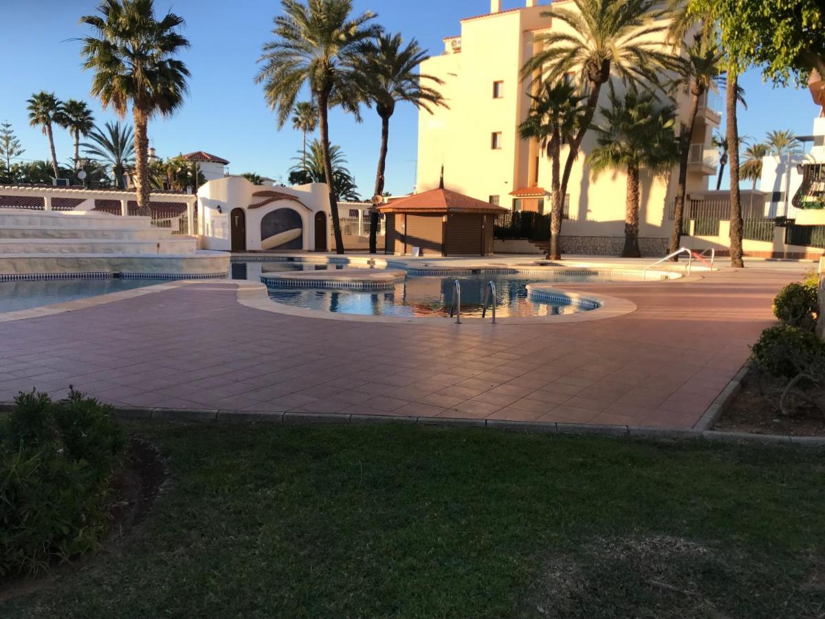 Estudio En Denia Con Piscina Y Wifi Privada, A 100 M Del Mar 외부 사진