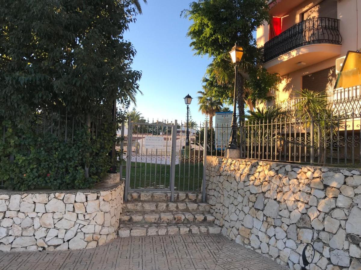 Estudio En Denia Con Piscina Y Wifi Privada, A 100 M Del Mar 외부 사진